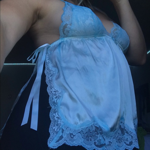 Dyed silky top with lace detail - Picture 5 of 5